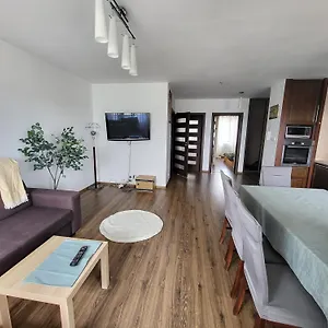 apartament-cora.warsawhotelspoland.com/